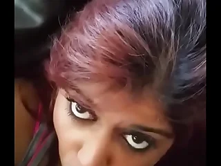 Desi Girlfrtiend Sucking in The Car