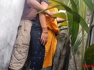Mom Sex In Out of Home In Outdoor ( Dependable Video By Localsex31)