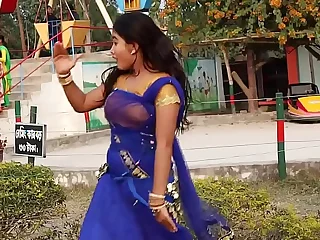 Teen Bangladeshi bigboobs School Girl Hot Dance With Parade