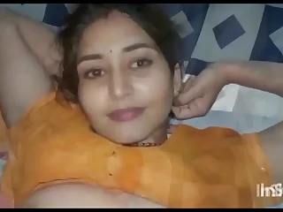 Pussy licking video of Indian hot girl, Indian beautiful pussy eating unconnected with her boyfriend